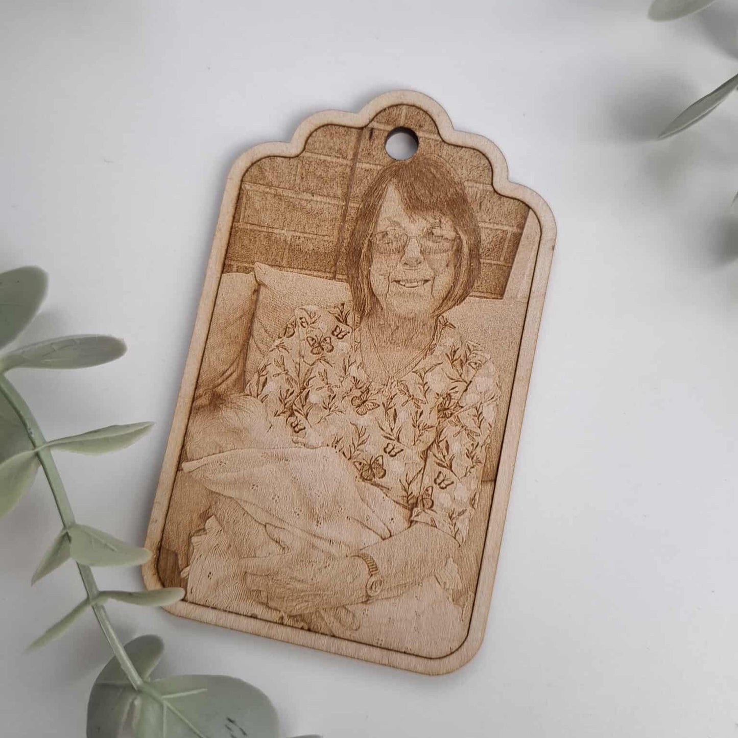 A Wooden Gift Tag Keepsake